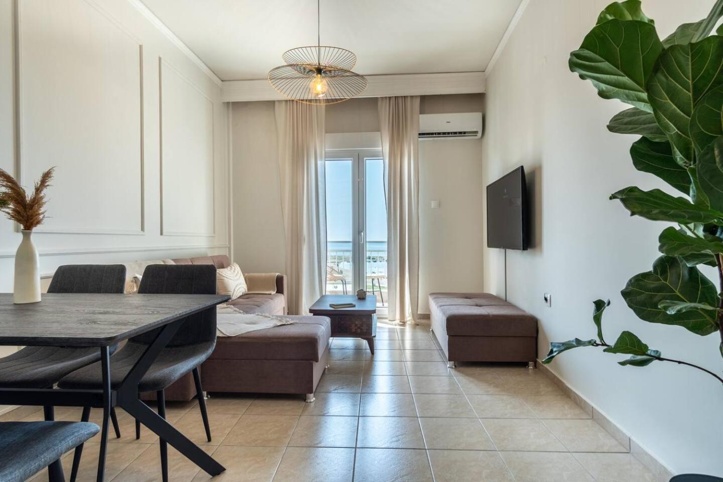 Eis Deluxe Apartment Alexandrúpoli Kültér fotó